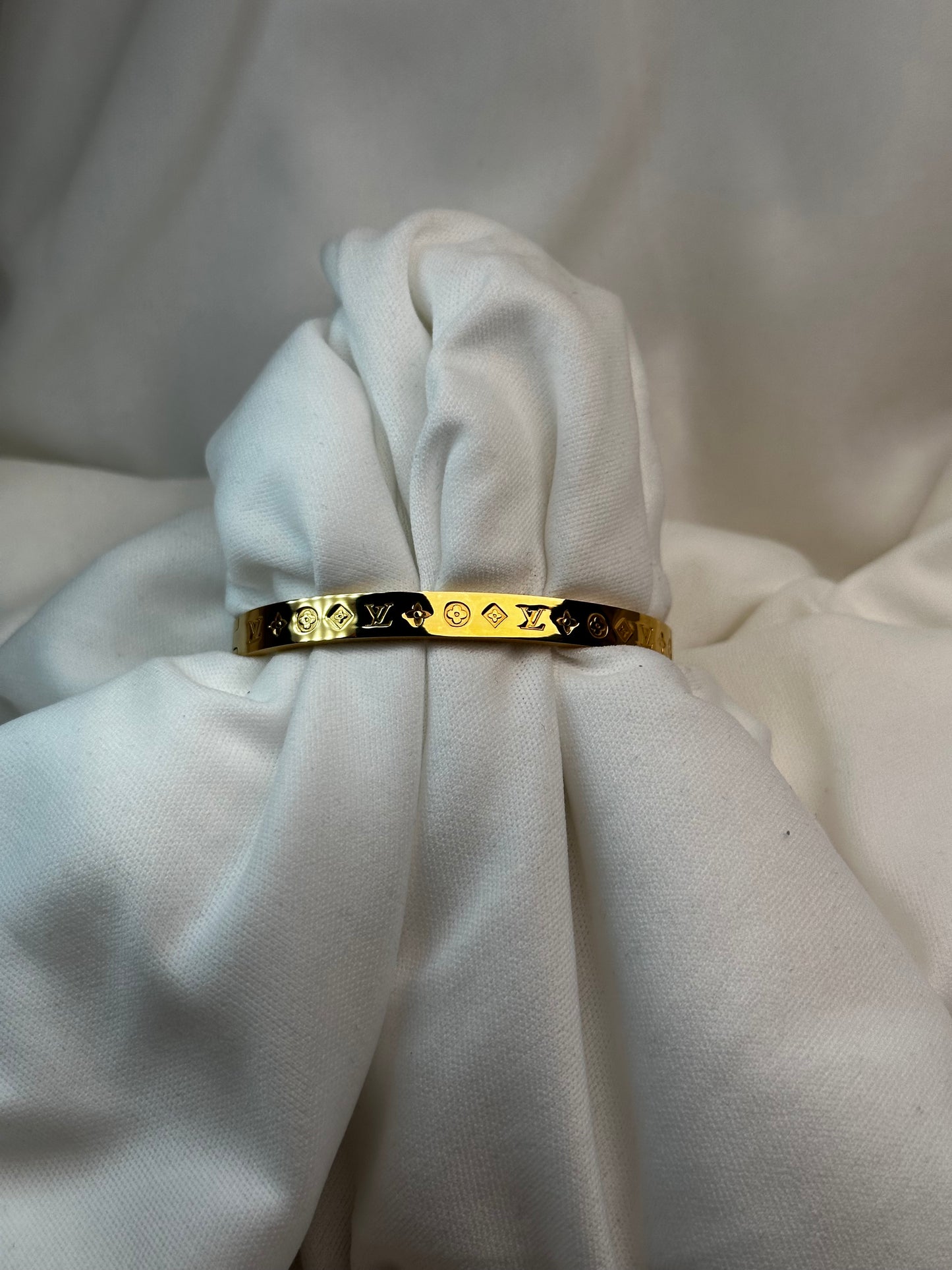 LV Letter Bangle