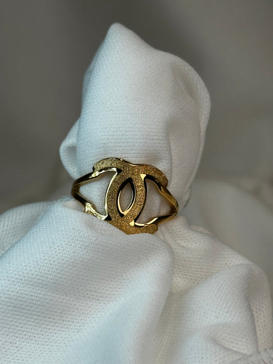 H, LV, CC, Letter rings