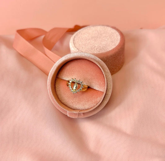 Virgencita Bonita Ring