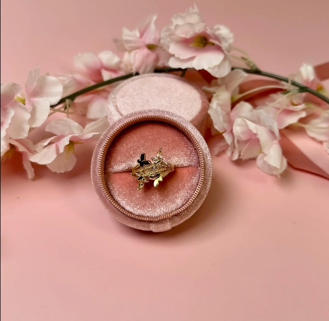 Bloom adjustable Ring